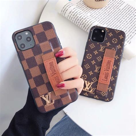 cover iphone 11 louis vuitton|louis vuitton iphone cases.